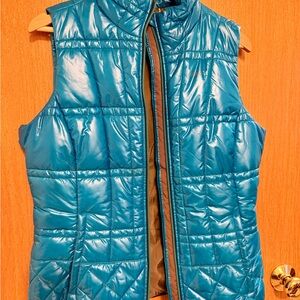 Lole Shiny Teal Quilted Vest